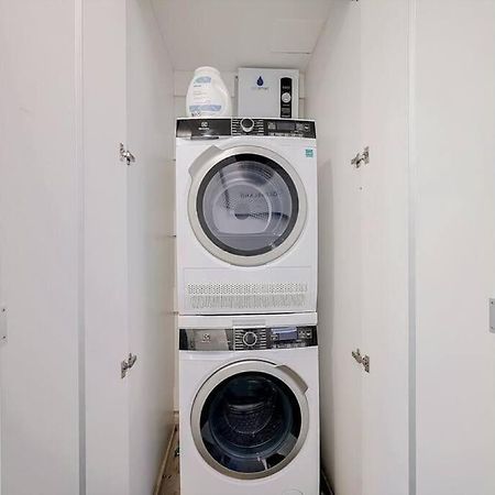 Tremont Smart 11 - A Kcm Property クリーブランド エクステリア 写真