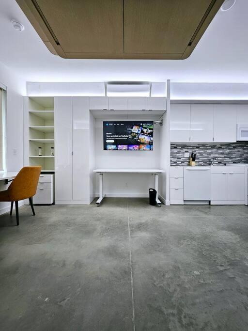 Tremont Smart 11 - A Kcm Property クリーブランド エクステリア 写真