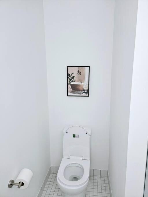 Tremont Smart 11 - A Kcm Property クリーブランド エクステリア 写真